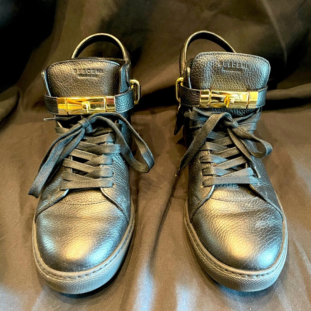 Authentic BUSCEMI Mens sneakers